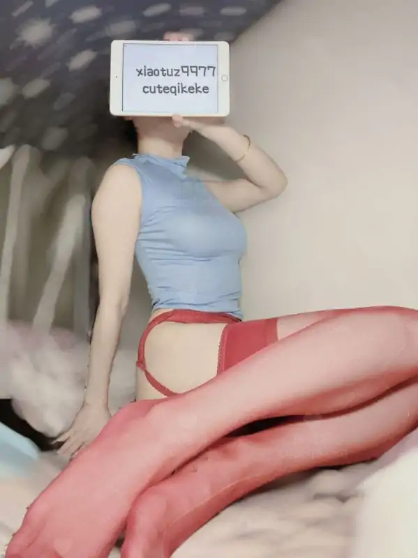 极品美胸网红绮珂珂私人定制与私拍视图合集 [191P+43V/2.17G]