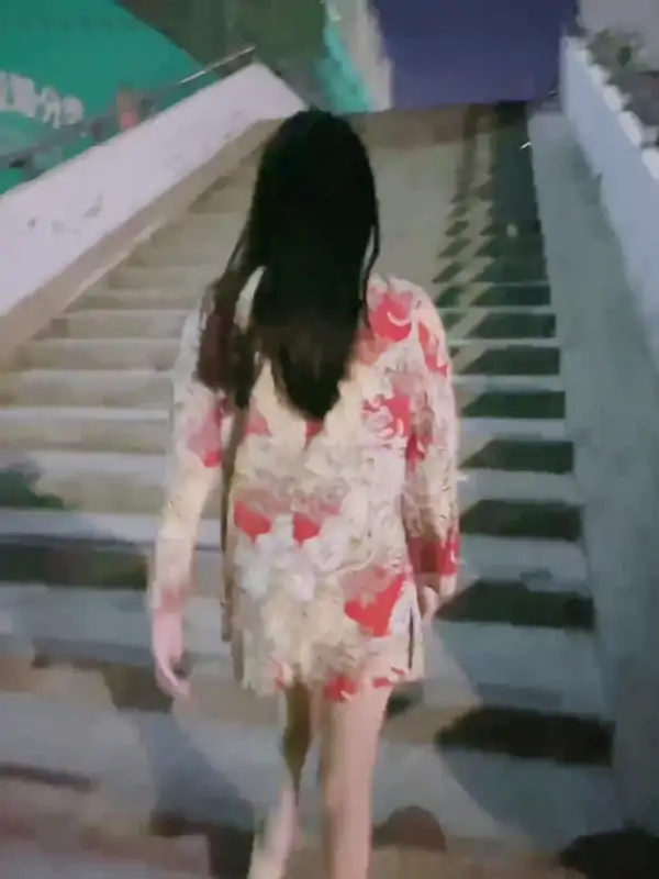 高质量露出系网红露娜娜(Luna000yu)作品合集 [18V/1.28G]