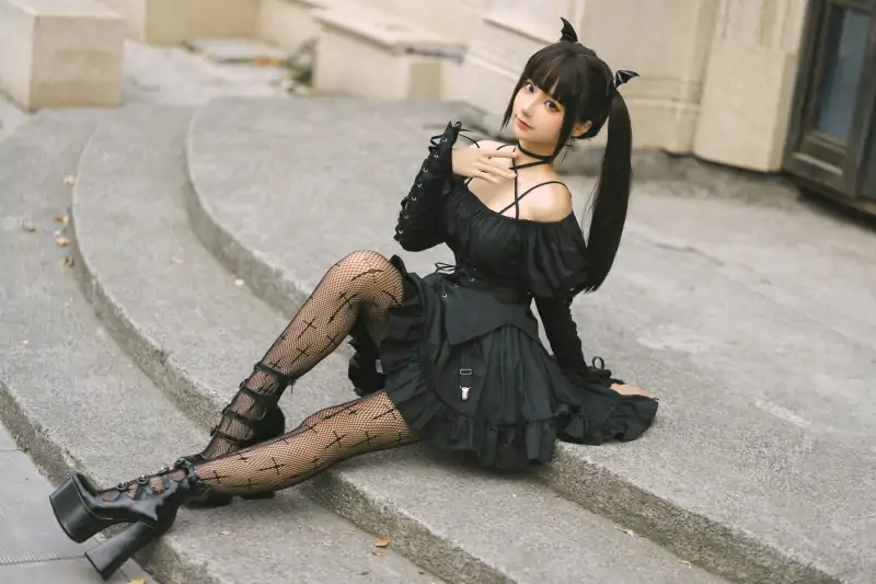 高质量coser蠢沫沫近期新作三套合集 [132P/1.04G]