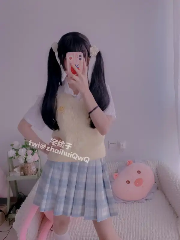 双马尾网红宅绘子(二阶堂)新作三套合集 [255P/270M]