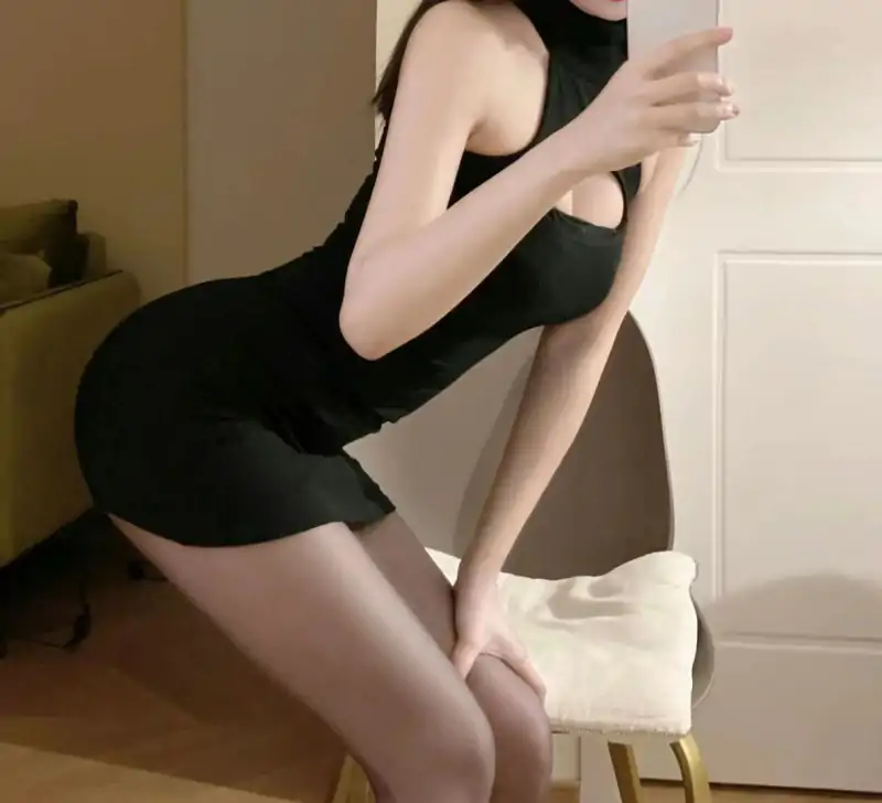 D音网红小坦克极品定制私拍视图合集 [31P+21V/352M]