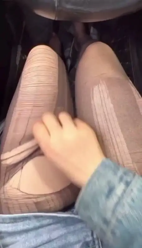 抖音美臀网红文茜微密圈付费作品合集 [14V/100M]