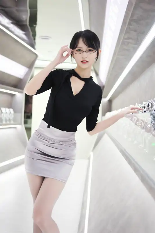 庭树沐年 合集下载 [182P/582.19MB]