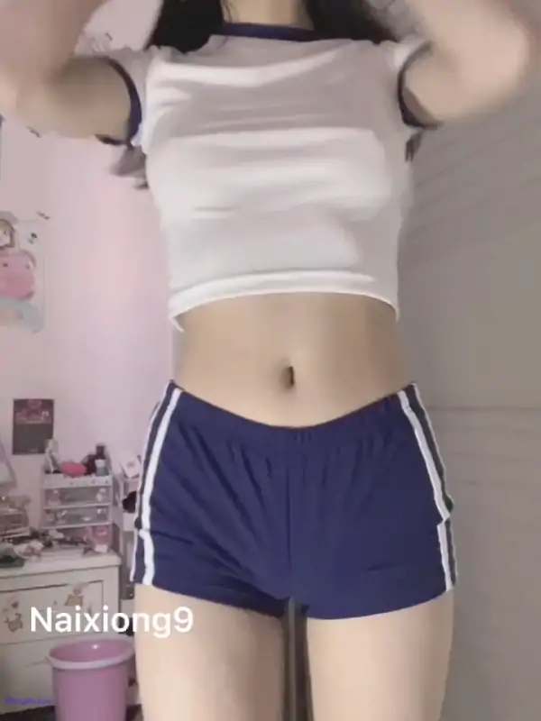 极品舞蹈女神奶熊最新视图合集 [55P+20V/1.72G]