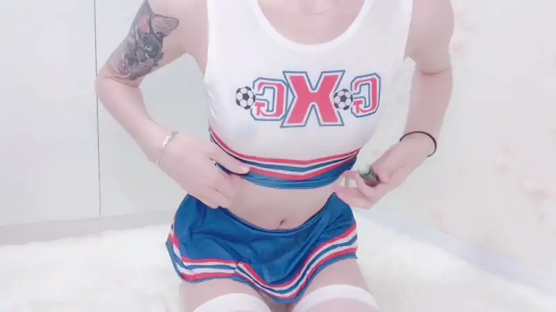 网红米娜学姐最新剧情向风油精的惩罚 [1V/454M]