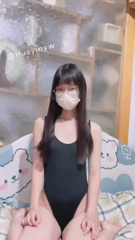 反差镜娘花音小姐定制作 [10V/1.55G]