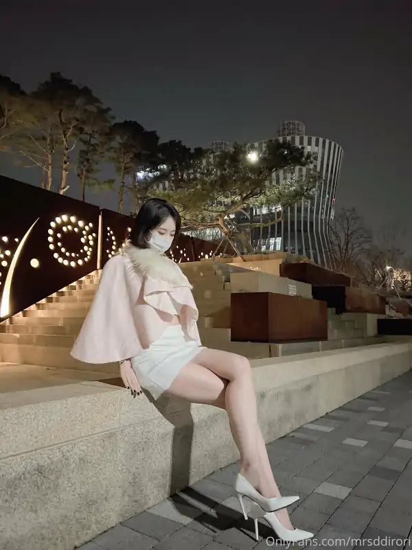 韩国巨胸网红mrsddirori onlyfans私拍视图合集 [172P+11V/2.46G]