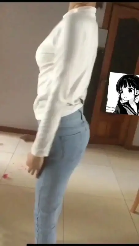 极品网红yiqi1999舞蹈视图合集 [14P+24V/492M]