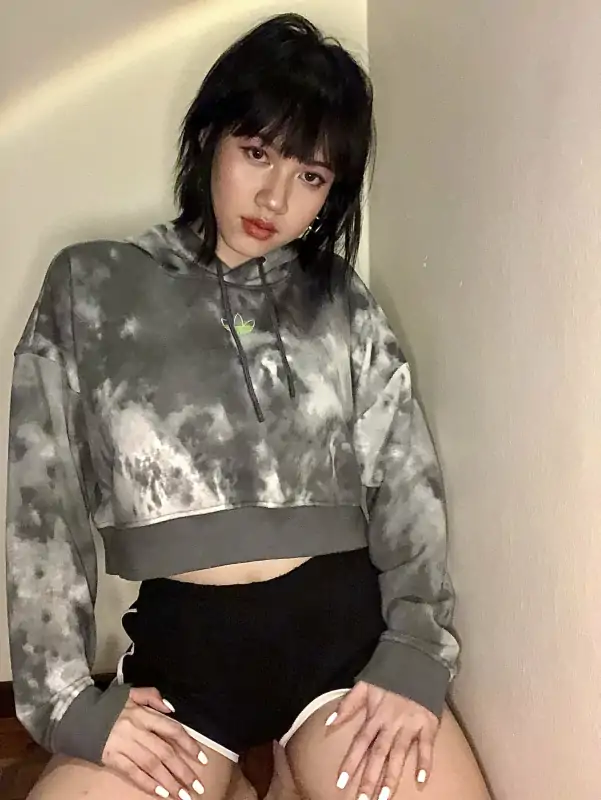 namigonewild Onlyfans尺度私拍视图合集 [412P+89V/2G]