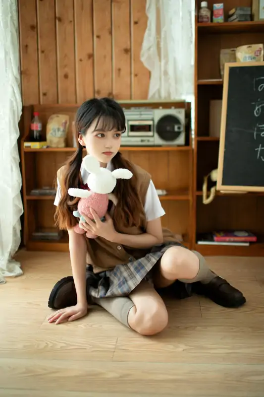 高质量摄影师劳小白(会拍照的咔咔)写真作品七套合集 [99P+8V/597M]