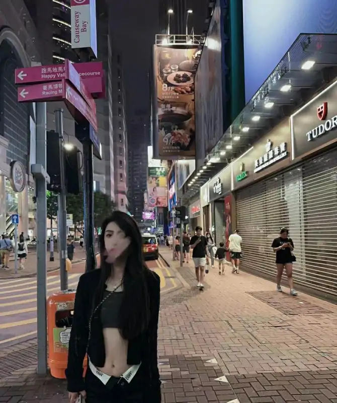 隔壁王某某 合集下载 [9P+118V/11.1G]