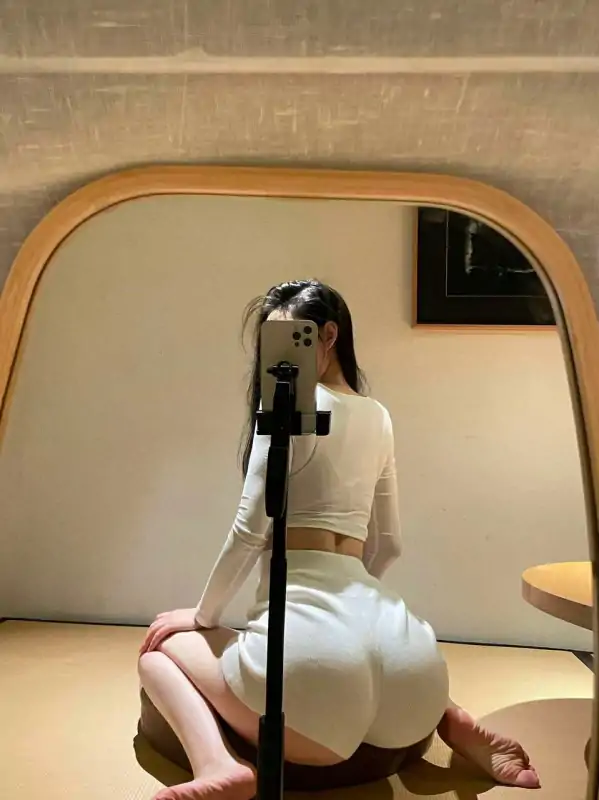 极品丰乳肥臀网红左公子微密圈作品合集 [787P+42V/1.64G]