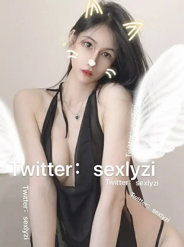 极品定制乐儿(楽儿))私拍视图新作合集 [32P+4V/766M]