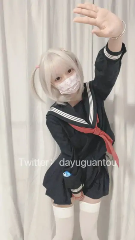 高颜值网红香蕉不呐呐视图新作 [107P+45V/2.13G]