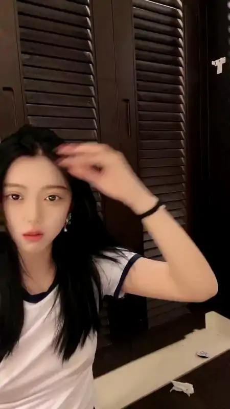 顶级反差女神 汝汝汝 20小时合集下载 [14V/9.68G]