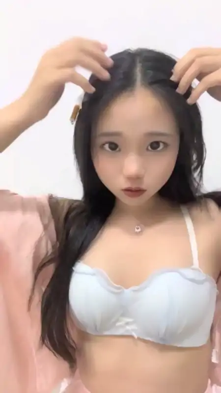 可爱校花学妹 苏琦儿 [5V/2.41G]