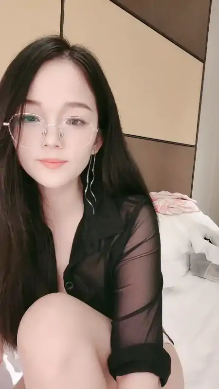 李沁沁作品合集 [4V/9.3G]