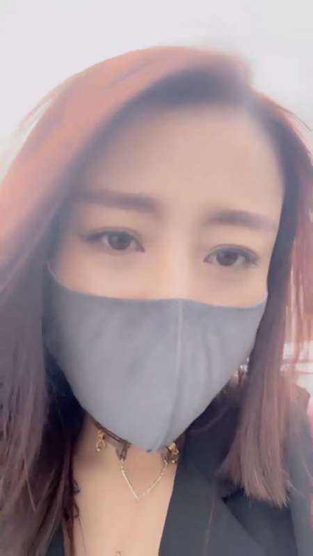 网红脸高颜值黑丝御姐 流过眼泪 野外寻求刺激 [5V/3.97G]