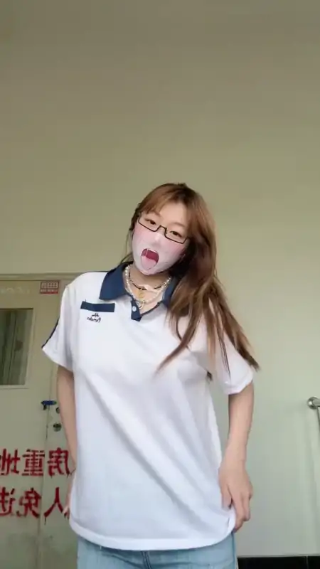 一只桃桃作品合集 [45V/7.57G]