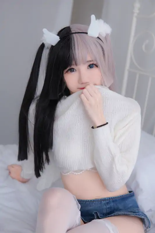 Sally Dorasnow – 59套COS写真合集