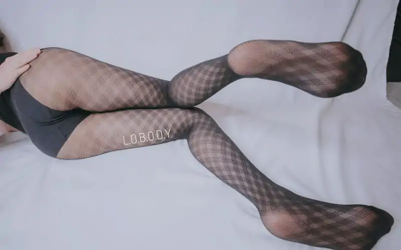 推特精品博主高颜值反差美女合集 [172P+117V/878.56MB]