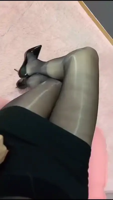 大唐雪儿(东方晴琴)(琴姐)(晴姐)(御姐范琴晴)(好太太) 合集下载 [28V/2.12GB]