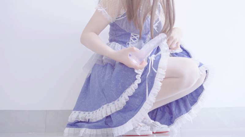 米胡桃(meehutao)  超可爱的白丝LO裙 [1V/337M]