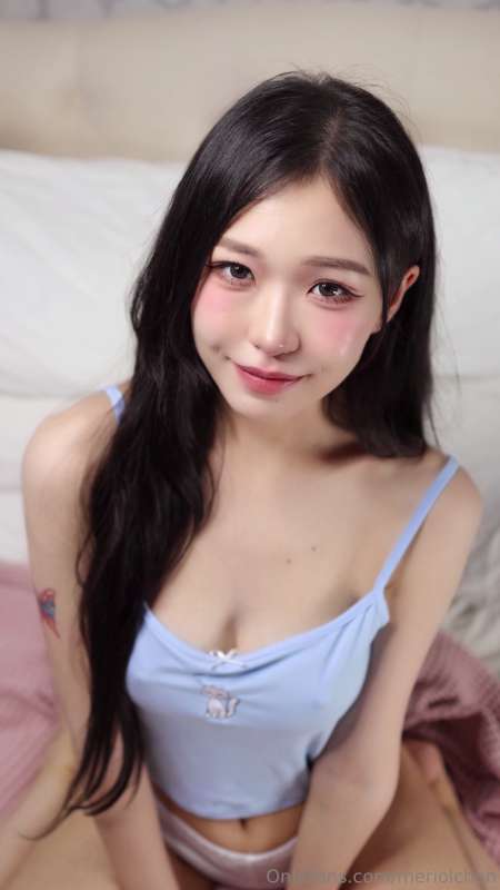 Meriol_Chan onlyfans最新流出合集 [9V/3.12G]