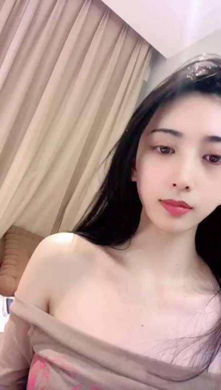 完美身材蜜桃臀顶尖颜值尤物 甜桃 20小时合集 [11V/17.2G]