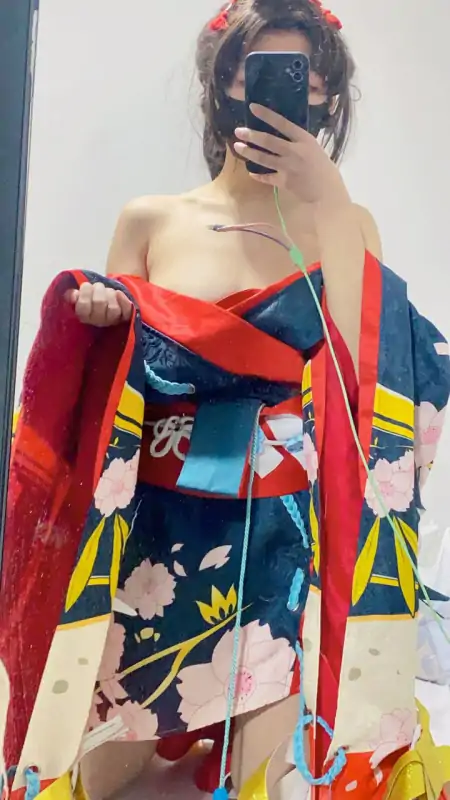 可爱网红coser沐沐酱(桃桃酱)会员视图合集 [52P+36V/2.31G]