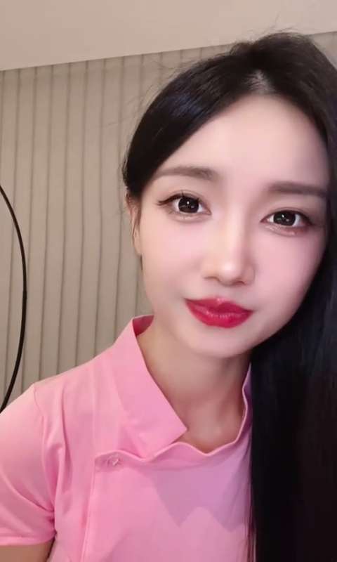 花椒网红 宁依纯 护士制服漏内舞蹈5部 [5V/1.81G]