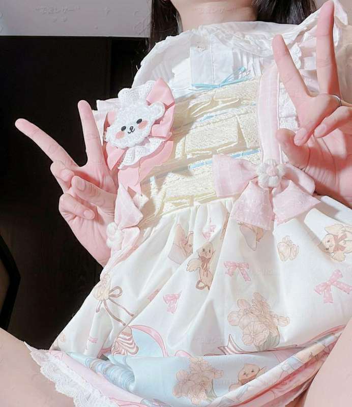 米娜学姐(小酒酱)小熊洛丽塔 [9P+2V/110M]