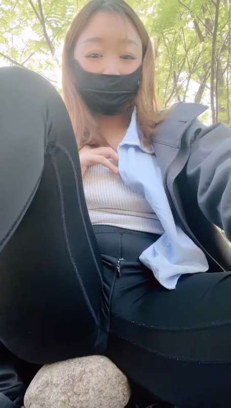 小泥鳅 户外丝袜20小时合集 [10V/13G]