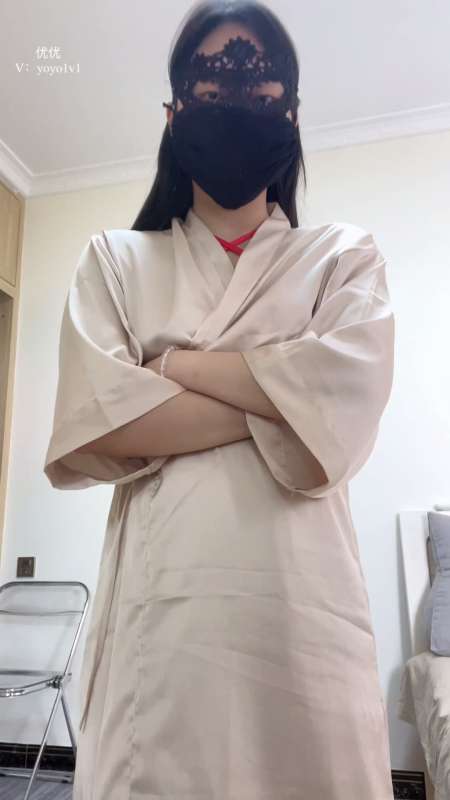 优优 红色绑带play [1V/1G]