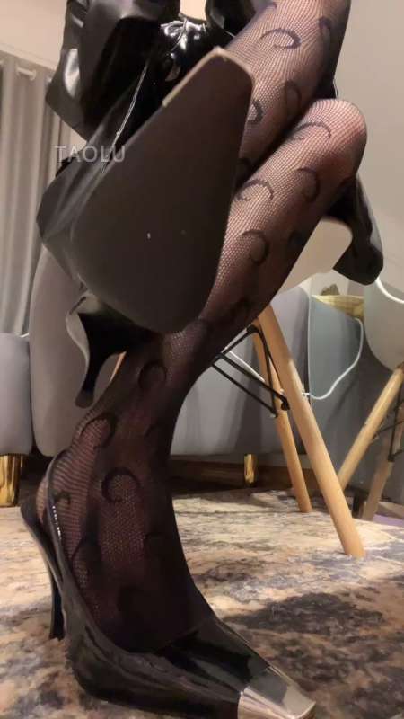 絵子sama 4波玩烂你 [1V/282M]