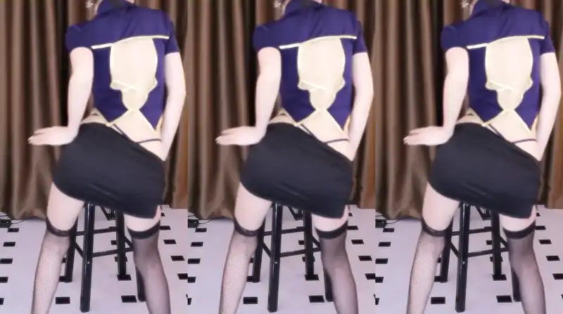 CC主播钱兜兜万元定制作 [4V/1G]