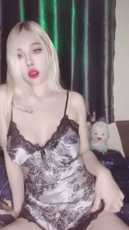 网红脸泰妹 jessiebiy 12小时合集 [6V/5.73G]