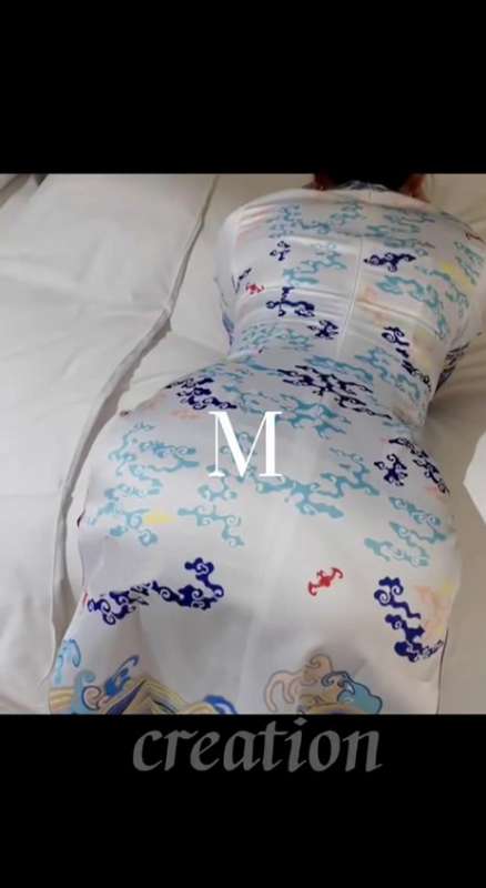 极品反差九头身网红女神 Mcre 高价VIP群私拍 [14V/3.53G]