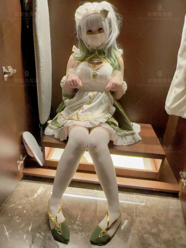 软萌兔兔酱 一日女仆 [40P+1V/879M]