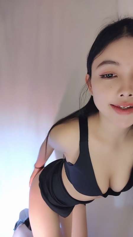 顶级颜值极品身材美臀女神 双澜 [9V/13.7G]