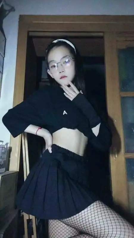 粉嫩学妹任雅彤D音风舞蹈视图合集 [44P+98V/1.41G]