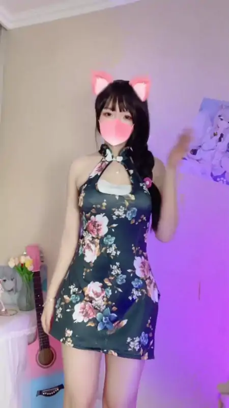 可爱女神小仙云儿D音风舞蹈新作合集 [61V/2.68G]