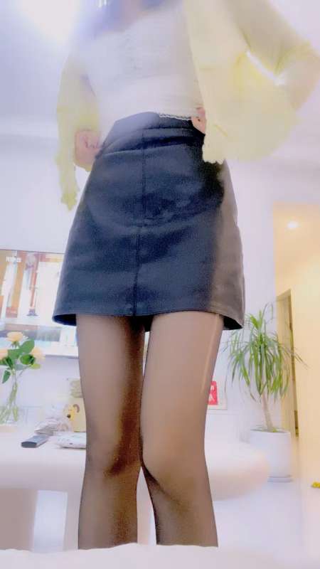 王老师 密码房视频 [1V/896M]