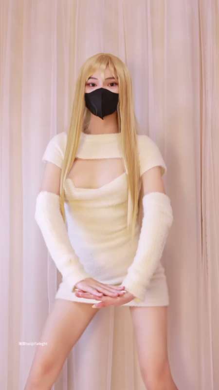 苏浅浅 白毛毛衣 [9P+5V/44M]