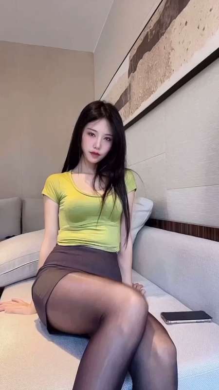 抖娘利世 黑丝透明蕾丝 [1V/236M]