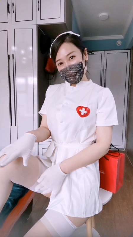 气质少妇 鬰爨蘖獡 美腿定制8部 [8V/1.07G]