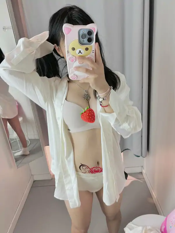 推特良心不痛小瑜酱 Petsiyu小合集 [111p+69v/165M]