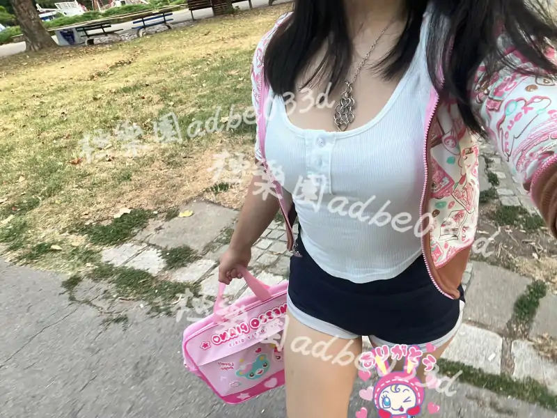 推特良心不痛小瑜酱 Petsiyu小合集 [111p+69v/165M]