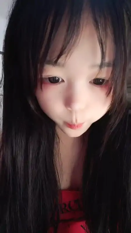 童颜巨胸女主播蛋挞呀直播合集 [4V/1.85G]