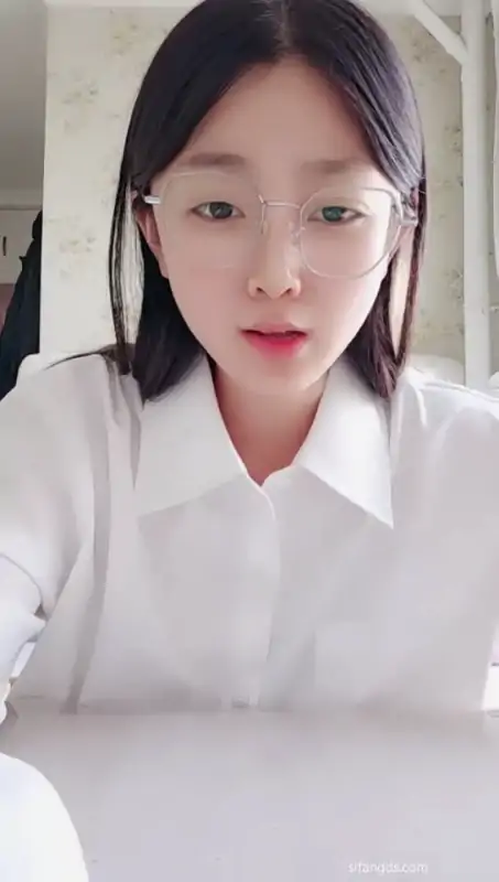 小肉肉作品合集 [7V/1.56G]